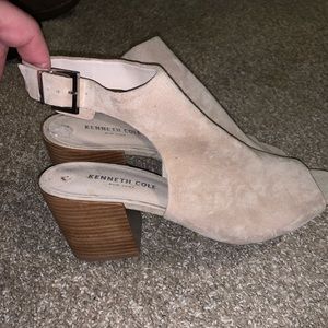 Kenneth Cole open toe Sandals